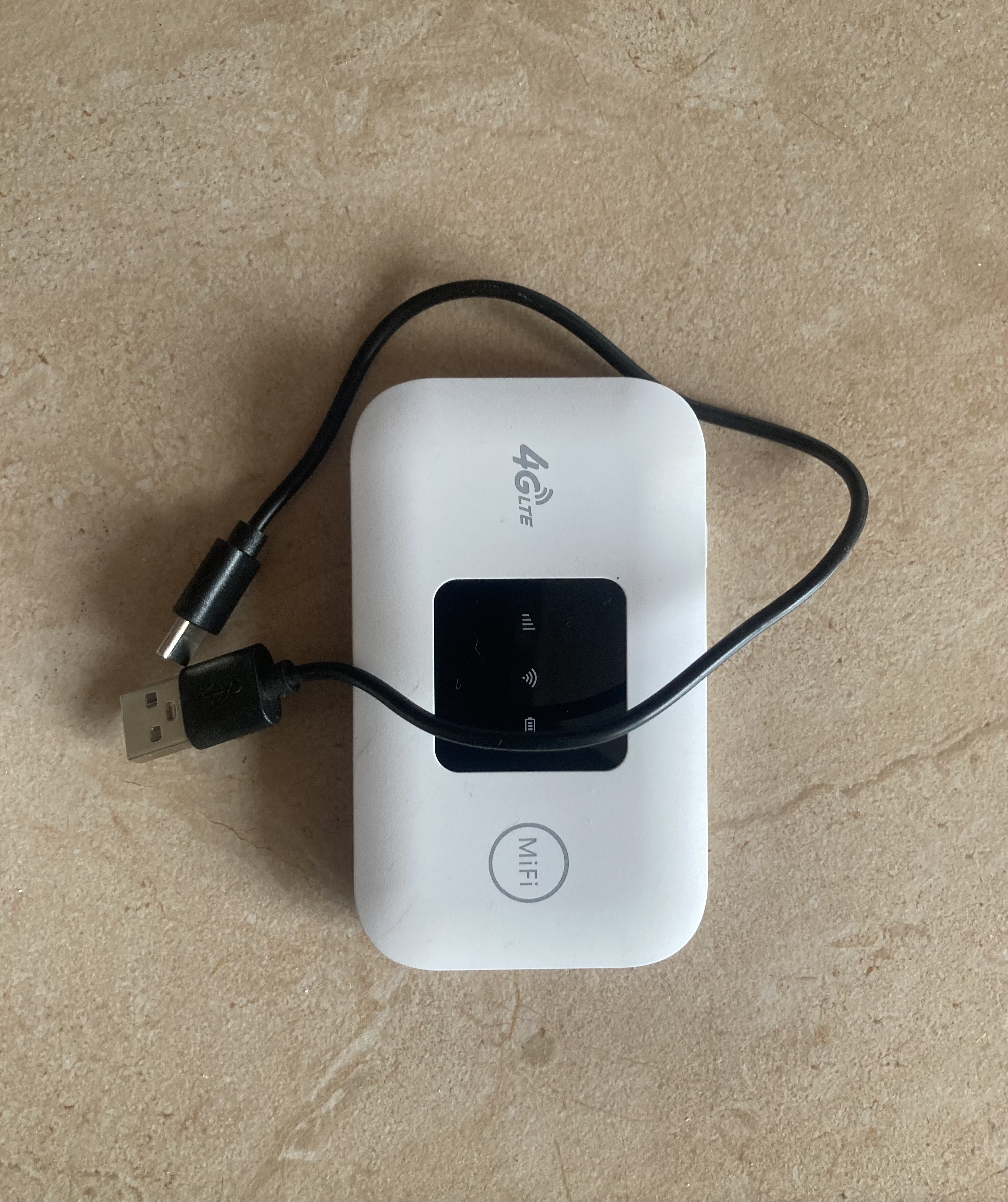 4G LTE 150 Mbps Portable MiFi Router – with SIM Card Slot & 2100 mAh Battery